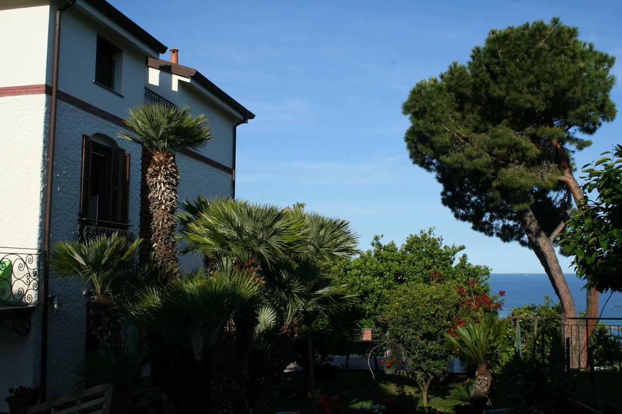 La Dolce Vita Taggia Exterior foto